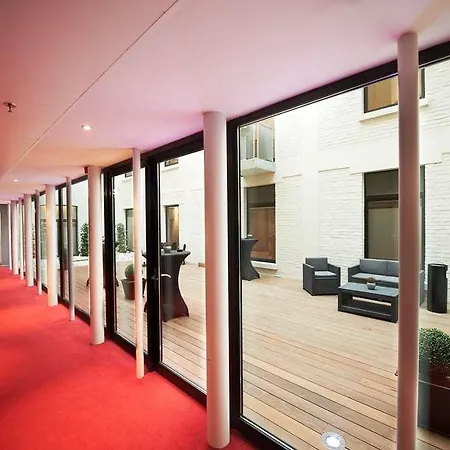 De La Couronne Hotel