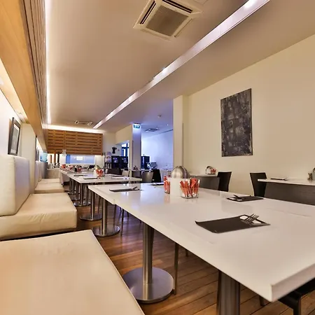 Hotell De La Couronne