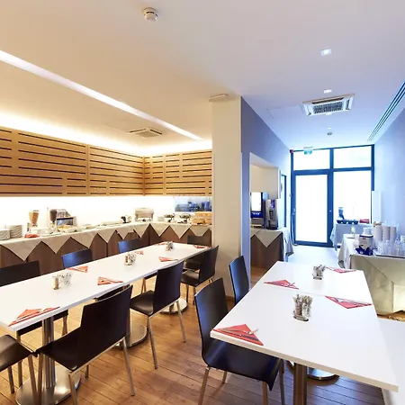 Hotell De La Couronne