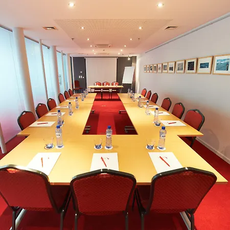 De La Couronne Hotell 3*