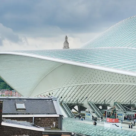 فندق De La Couronne 3*