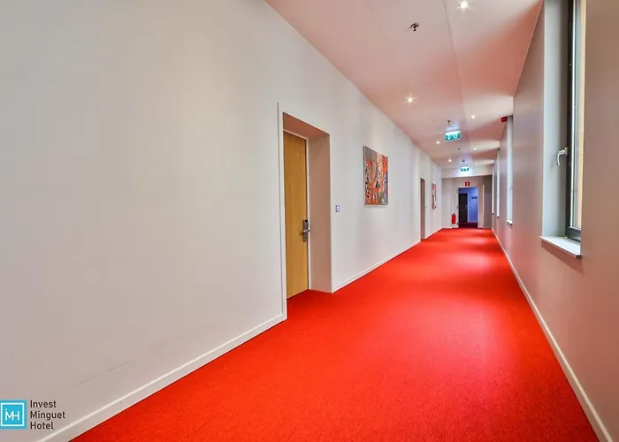 Hotel De La Couronne 3*