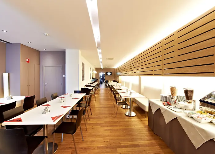 De La Couronne 3* Liegi