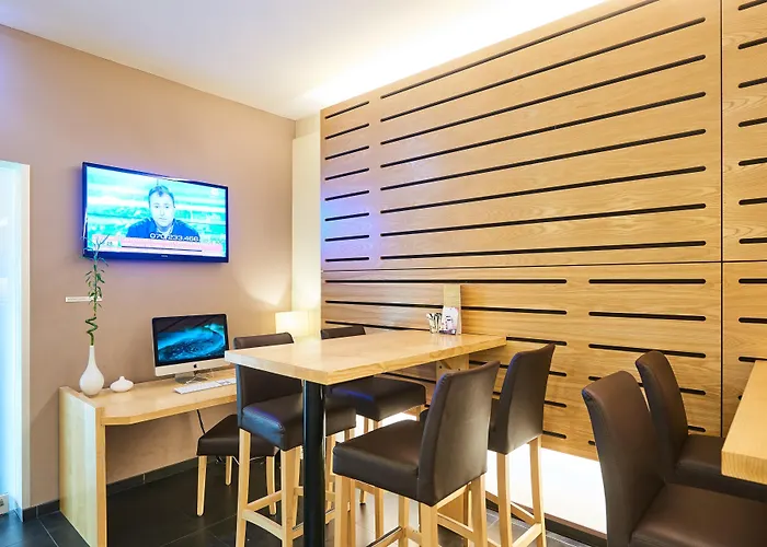 Hotel De La Couronne