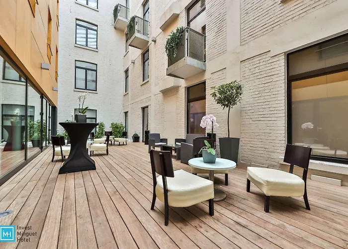 De La Couronne Hotel