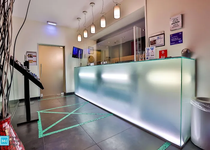 De La Couronne Hotel