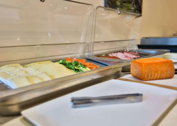 Hotel De La Couronne